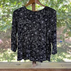 J. Jill Wearever Collection Women's Black Floral Printed Top Size PS